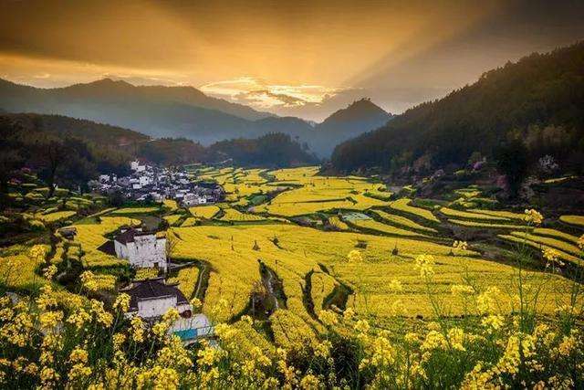 Wuyuan - Top 10 Ancient Towns in China 2019