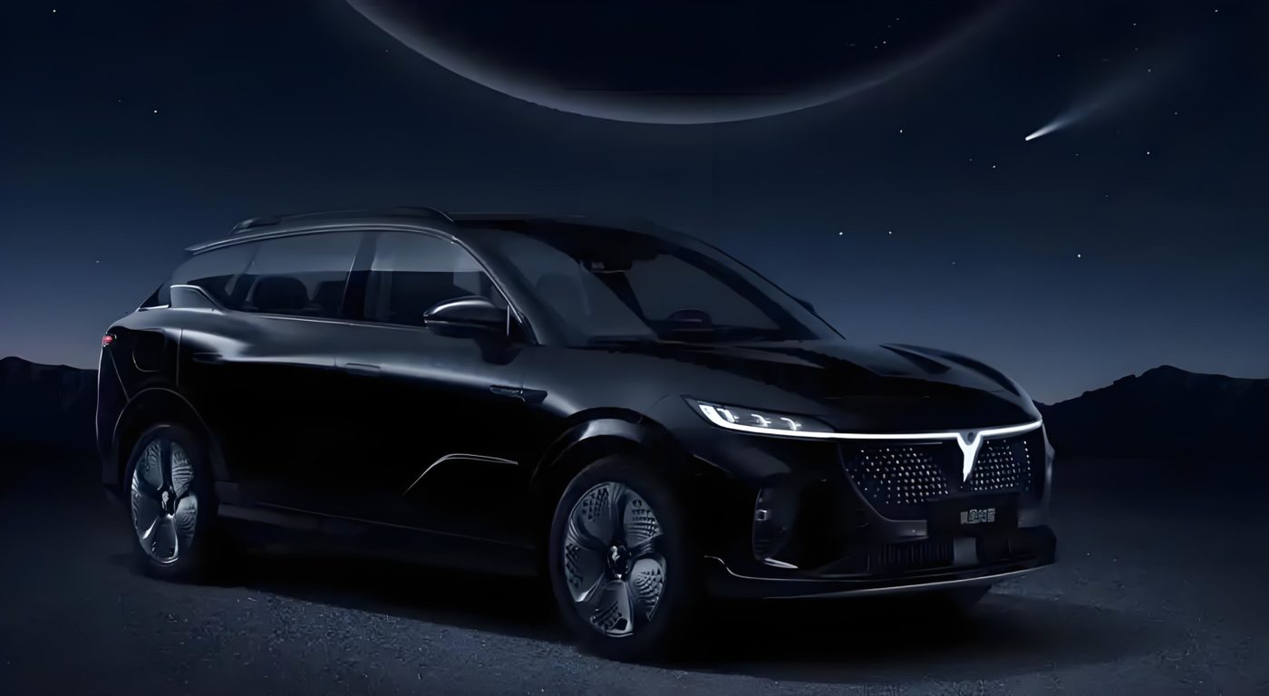 Voyah Zhiyin Dongfeng's Tech Flagship Rewrites Premium EV Rules Ahead of August 13 Debut