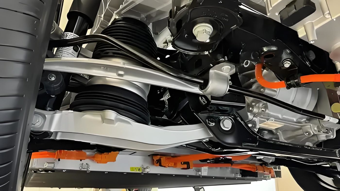 YU7 Chassis
